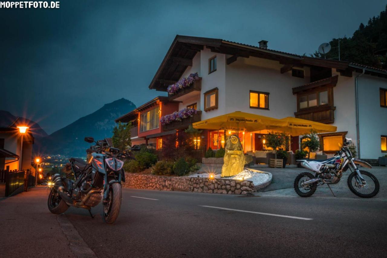 Das Sonnleiten Ski- Und Motorradhotel Bruck Im Zillertal Bruck am Ziller Exterior photo