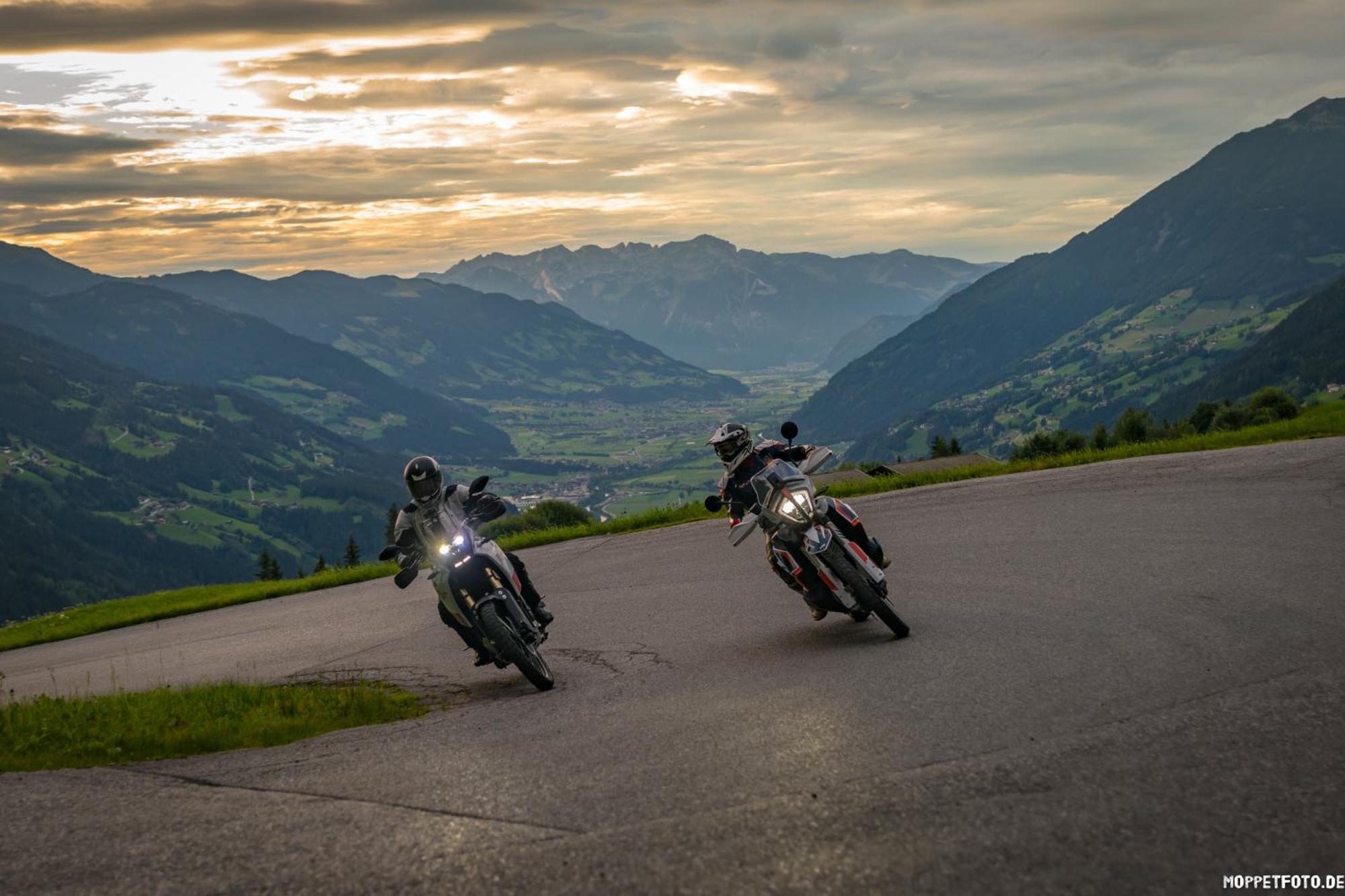 Das Sonnleiten Ski- Und Motorradhotel Bruck Im Zillertal Bruck am Ziller Exterior photo